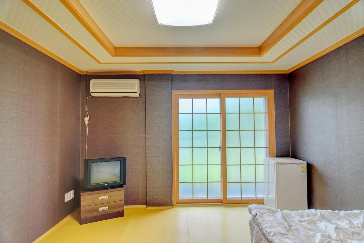 Sungbo Youth Hostel Mungyeong Extérieur photo