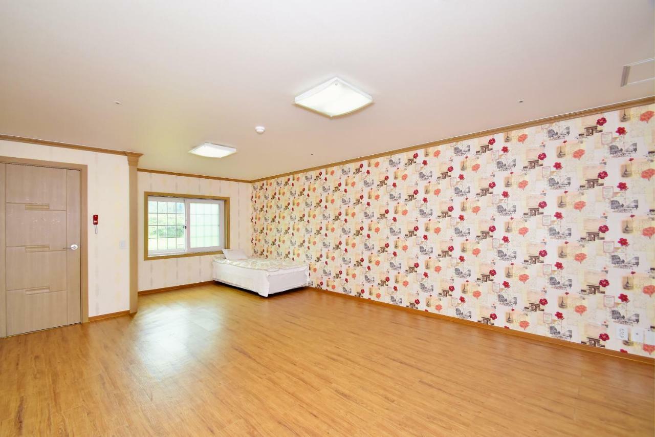 Sungbo Youth Hostel Mungyeong Extérieur photo